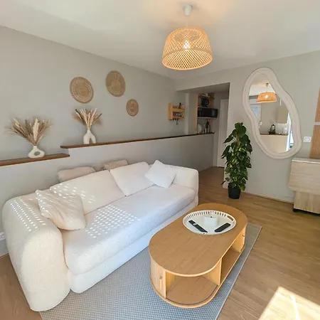 Cosy Centre-ville - Calme - 4 Pers - Equipe - * كان